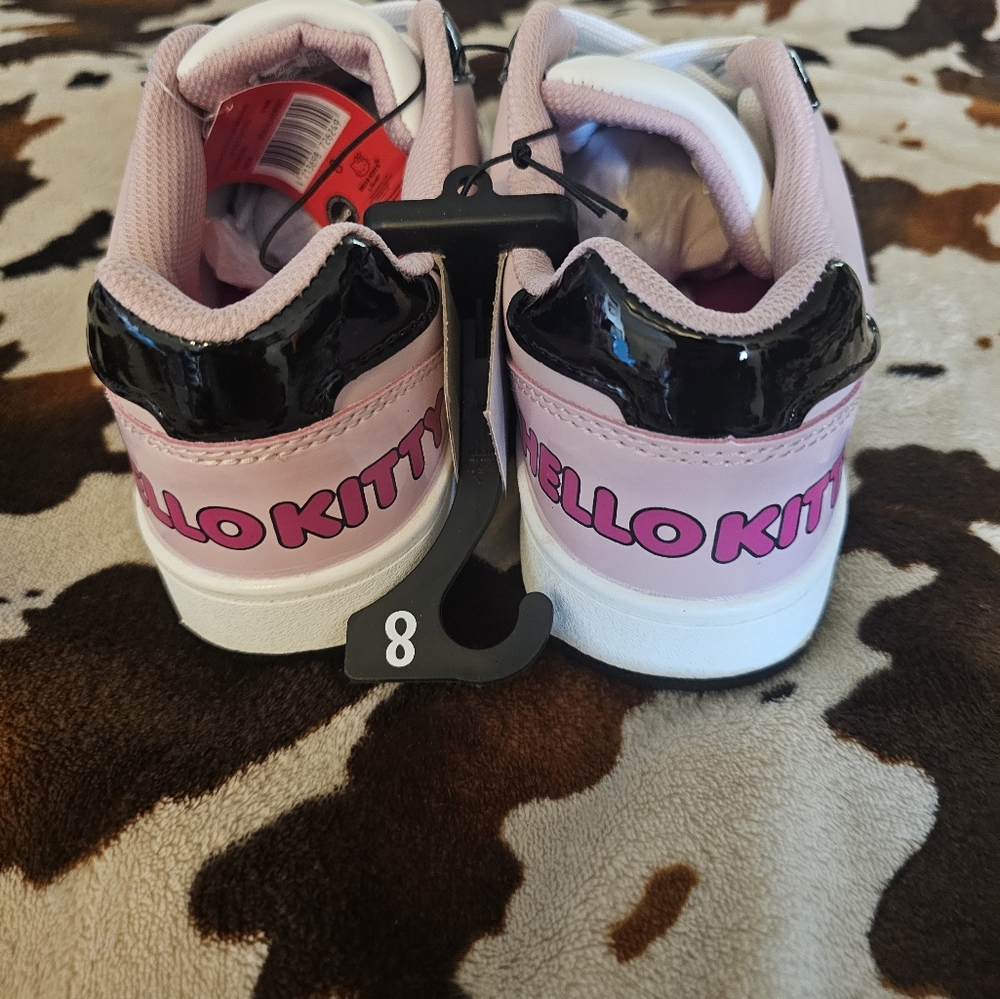 Hello Kitty by Sanrio Women's Pink Casual Court Sneakers - Picture 3 of 4